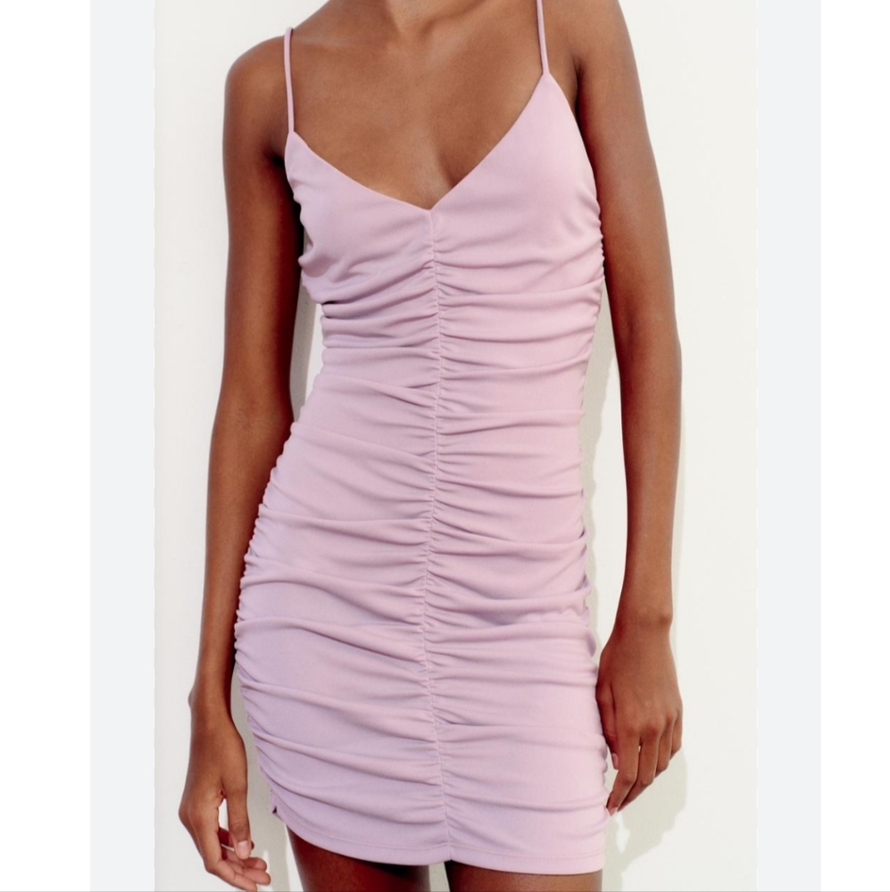 🆕️ Zara Ruched Dress